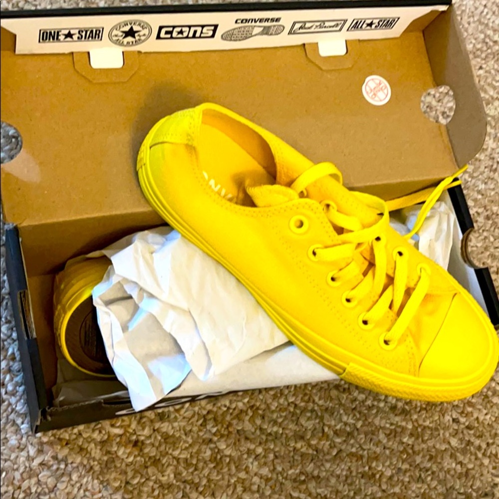 Yellow Converse all-star brand new